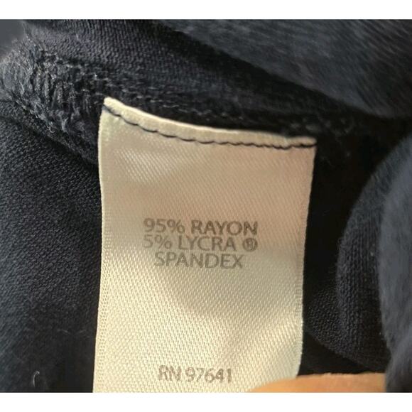 J Jill Shirt Womens XL Blue Floral Pattern V Neck Wearever Tee T Pleated Half - Picture 9 of 11